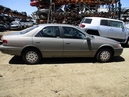 1998 TOYOTA CAMRY LE METALLIC GRAY 2.2L AT 4DR Z15968